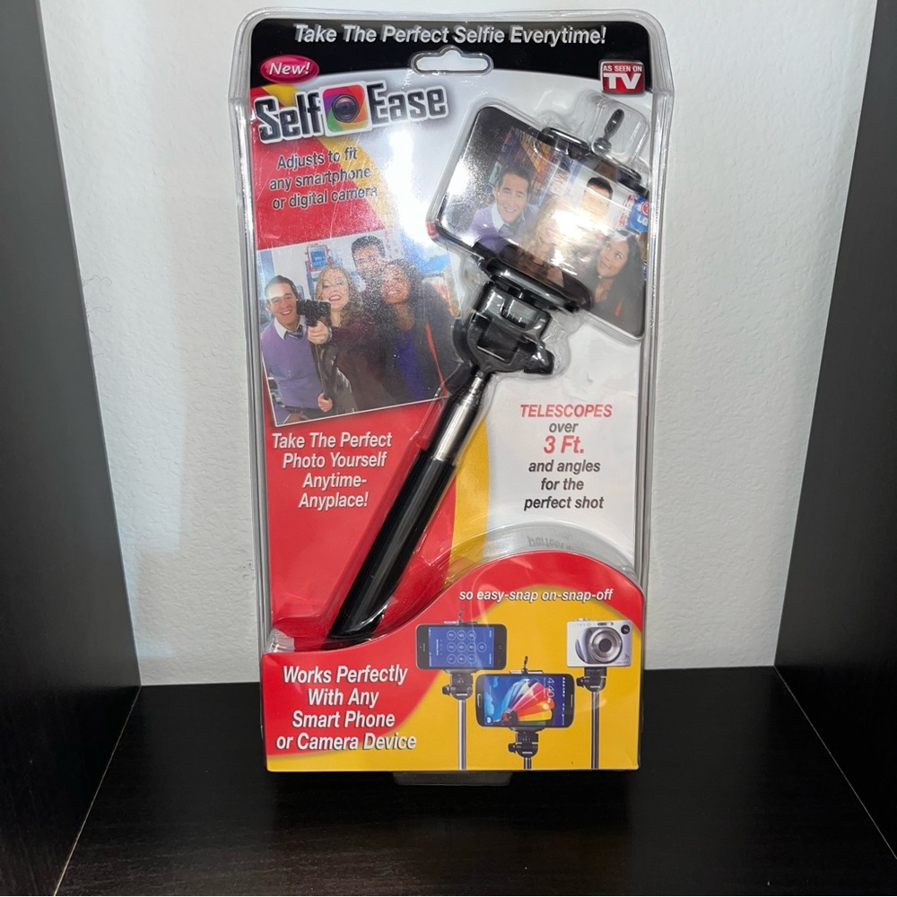 New Self Ease Adjustable Selfie Stick by Spark Innovators Telescopes Over 3 Feet